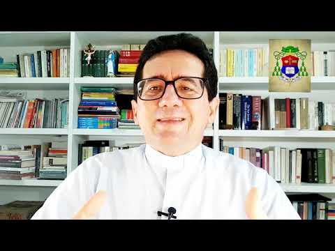 Solenidade da Santíssima Trindade - 30/05/2021 - Mt 28,16-20 - Dom Paulo Jackson