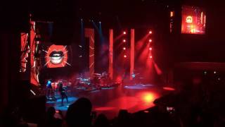 Somos Anormales - Residente