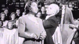 Marian Anderson sings 'Ave Maria' - Stokowski conducts