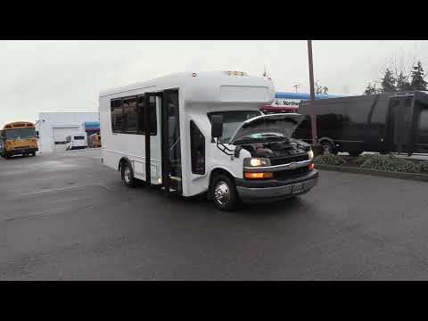 2013 Chevrolet Startrans Senator 14 Passenger + Rear Luggage Shuttle Bus - S14439