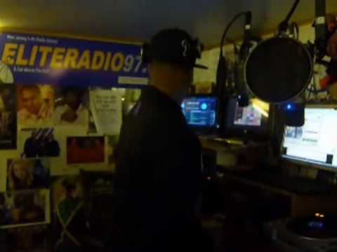 DJ PINNACLE LIVE FOR D&G RADIO ON ELITE 97.5 FM (1.16.09)