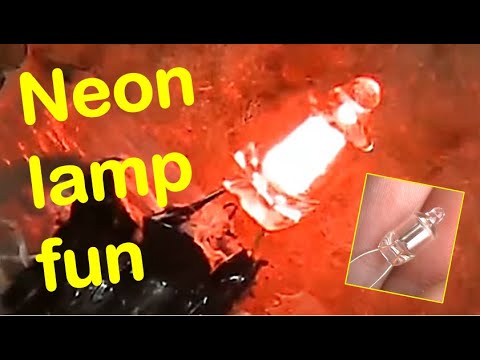 Electronics on the Floor: Fun with Neon lamps