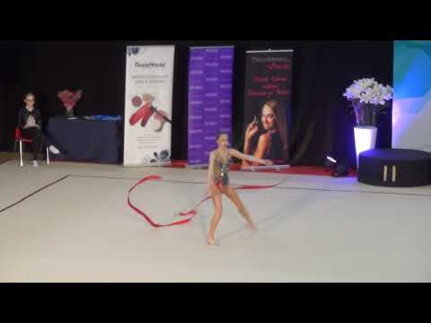 Erika Dokutsajeva ribbon junior all around Eesti MV 2018