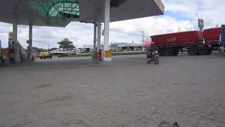 preview picture of video 'br-423 posto caçulinha  garanhuns pe out\13 part100,5 ( viagem carro uberlandia X nordeste )'