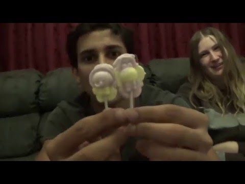 Unboxie gets weird...