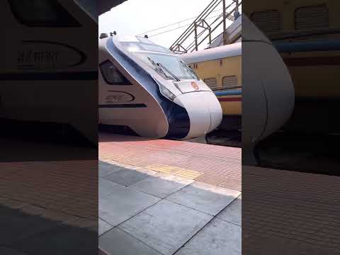 Vande Bharat Express | #vijayawada #train #vandebharatexpress #telugu #shorts @ishanvlogs2485