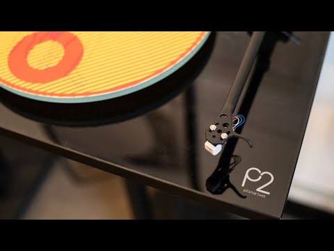 фото проигрыватель винила rega planar 2 0