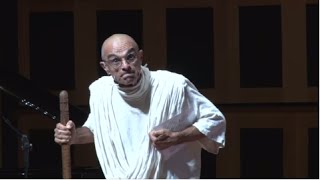 A TEDTalk do Gandhi | João Signorelli | TEDxSaoPaulo