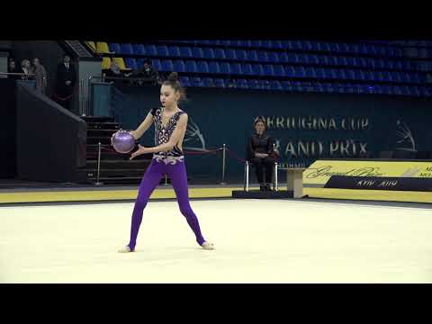 Гук Каріна 2007 мяч