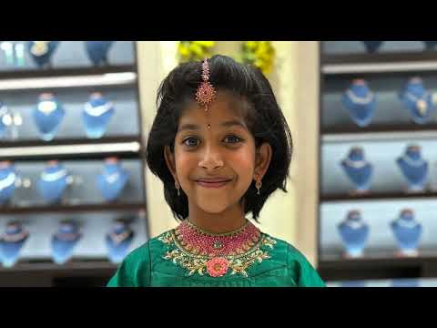 Vummudi Bangaru Jewelers 1st Anniversary | SWASTHIKA KAMALAKANNAN