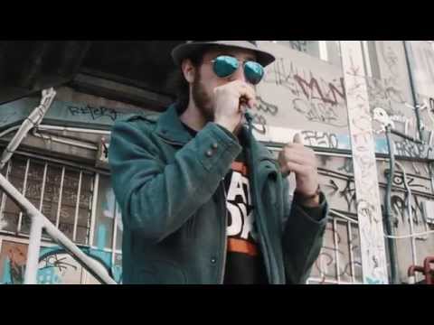 Beat Boxing on the streets of Hobart with Jukey Jukebox