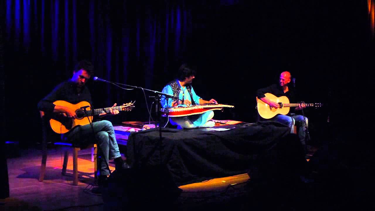 Derek Gripper, Debashish Bhattacharya, Andreas Aase: Halling Hilmar - YouTube