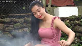 Download lagu Alida made the grilled chicken wing in a unique novel recipe from condensed milk mp3