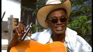 Don&#39;t Wake Me Up - Lightnin&#39; Hopkins