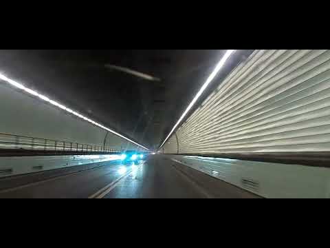 Cruzado en túnel santo fe capital Asia entre Rios parana. 