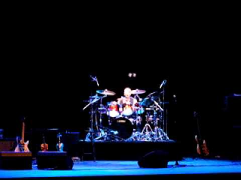 Jean Luc Ponty & his American Band - Rayford Griffin drums solo - Live Temuco Chile - 2011