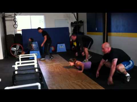 Mainsite WOD 111026 CFDF