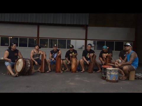 Drumming in Tahiti