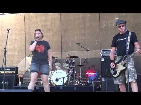 The Bouletzz - Riot Squad live @ Beer Now Open 2023 in Bernau