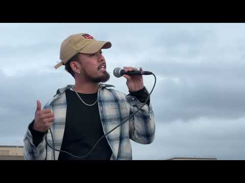 Supryze - Tseem Nco Tau (Live)