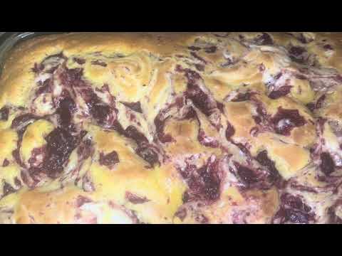 Thanksgiving CRANBERRY Chaos Cake | Use your cranberries to make this cranberry  cheesecakes swirl
