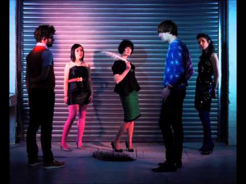 The Long Blondes - Heaven Help the New Girl