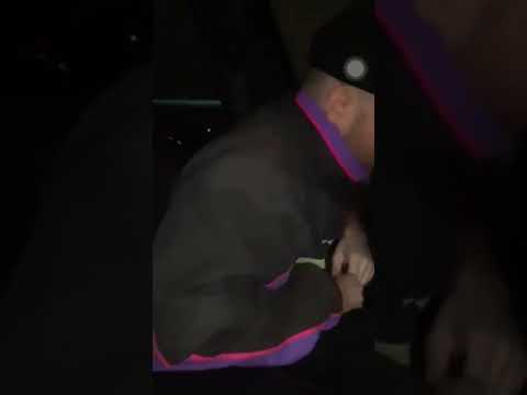 Sam Tompkin - Follow Suit (first version)