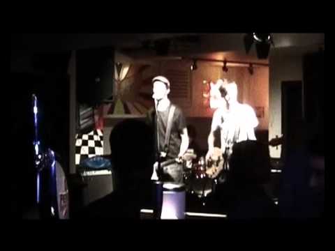 Flicking The Bean - You're A Cunt (Live @ The Royal George, 17-02-11)