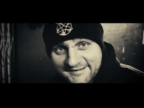 Hot For Doom - SWIATLO