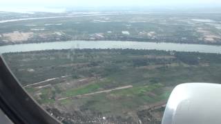 preview picture of video 'Qatar QR964 A330-200 Magnificient View Landing Phnom Penh, Cambodia'