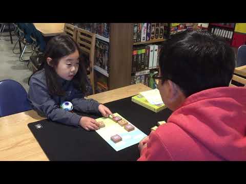 여덟살 태림이와 보드게임 동물장기 하기