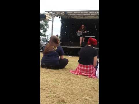 Renya Szuilmowski - Gangstas Paradise @ fringefest