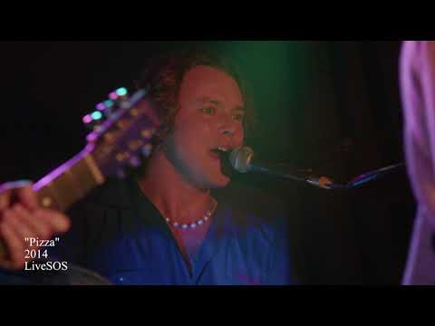 The 5 Seconds of Summer Show - Pizza