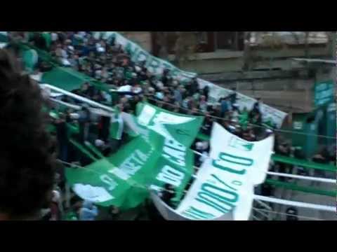 "Hinchada Ferrocarril Oeste" Barra: La Banda 100% Caballito • Club: Ferro Carril Oeste