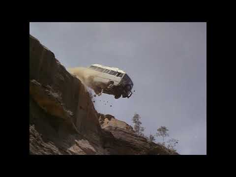 The Earthling (1980) - Shawn Daley Loses His Parents In RV Accident