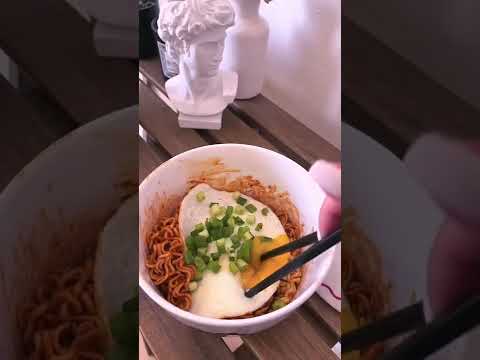 instant buldak ramen mug! #short #ramen #japanesefood #japanesesnacks #asianfood #asian #bento