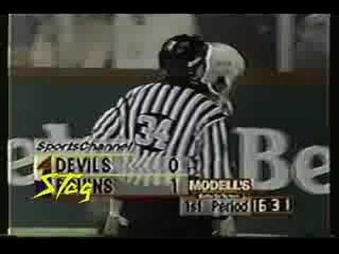 Claude Lemieux vs Cam Neely