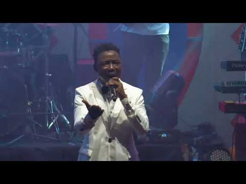 Duden j - Il peut changer (LIVE)