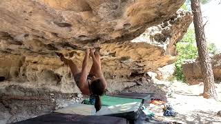 Video thumbnail of Super Roof, V5. Priest Draw