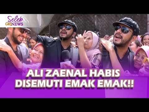 ALI ZAENAL DISERBU EMAK EMAK MINTA FOTO - SELEB ON NEWS