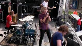 Cage the Elephant LIVE @ Forecastle 2009:  Back Against The Wall