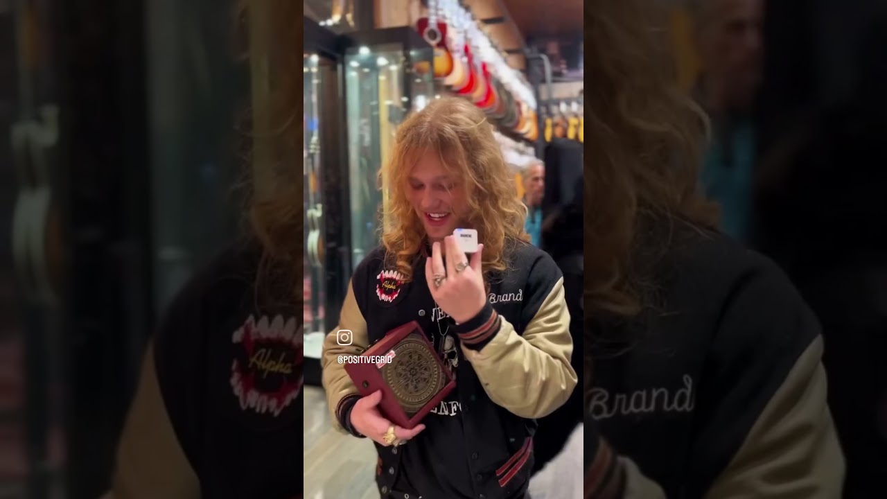 Meet Steve Vai At CGC Hollywood #stevevai #america #guitarist #guitar #america #musician#hardrock