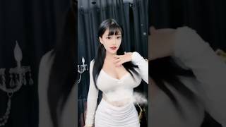 love white color☺️?　白が好き?❄️??? #white #白 #可愛い #kawaii #美ボディー #dance #美ボディ #cosplay #美女 #beauty