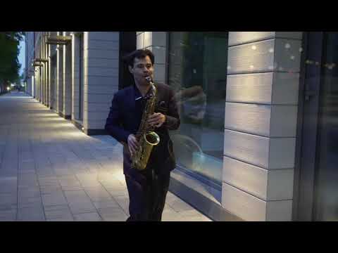 Mas Que Nada (saxophone solo by Gdaliy Garmiza)