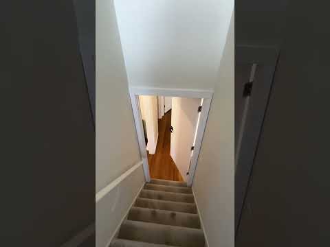 St Louis Park Single Family Home, Large Yard, 1 Car Garage, 3 Season Porch, W/D property video