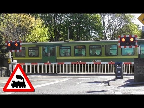Railway Crossing - Sandymount Avenue, Dublin