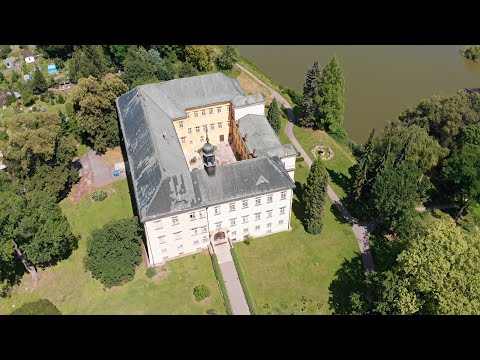 Kopidlno zámek a park