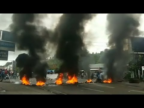 Local parliament torched in Indonesia