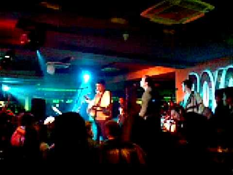 Hari Rončević - Moje si more LIVE