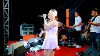 Download lagu LALUNA MUSIC - GELAS GELAS KACA DIN ANNESIA - HAPPY PARTY SNAPGANK - PUCAKWANGI PATI mp3